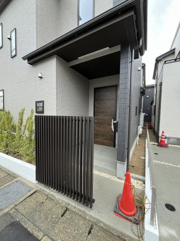【玄関】 | 春日市須玖北5丁目　G号棟（全7棟）【仲介手数料無料・0円】 | 現地写真。