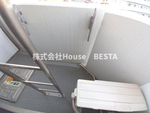 プレサンス三宮フラワーロードのバルコニー