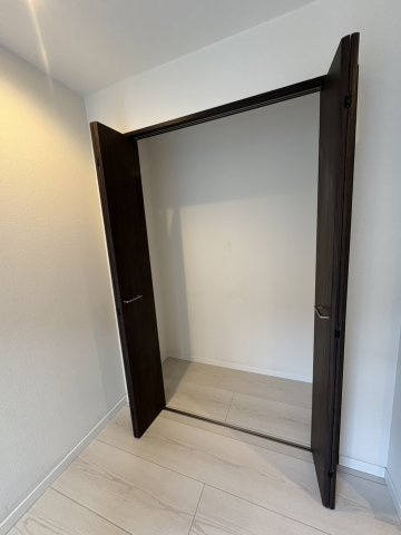 文京区根津二丁目・中古戸建の収納|十分な収納スペースがあります