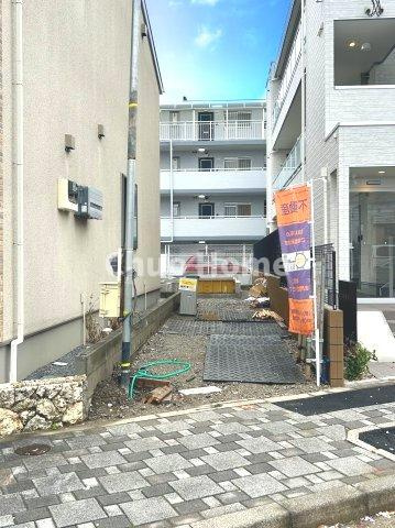 葛飾区西亀有2丁目新築分譲住宅の駐車場|カースペース2台