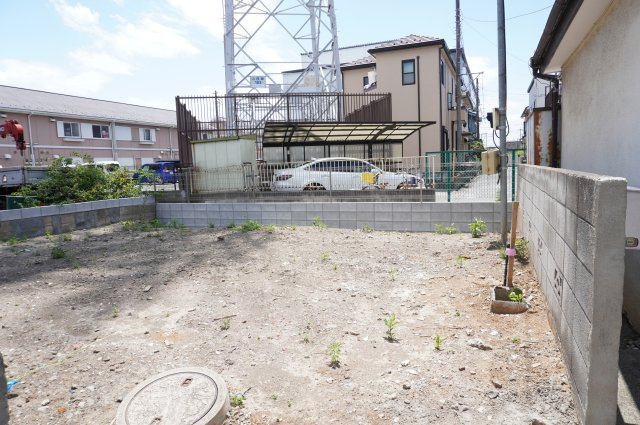 越谷市大字大里 新築分譲住宅の外観