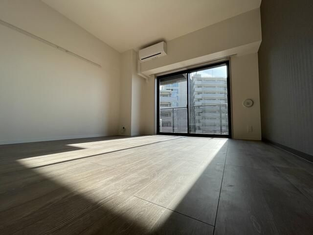 ＴＨＥ　ＡＲＣＴＵＲＵＳ　ＳＰＩＣＡの居間・リビング