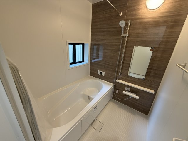 《仲介手数料無料》川越市砂新田５丁目30-8新築一戸建てハートフルタウンの浴室