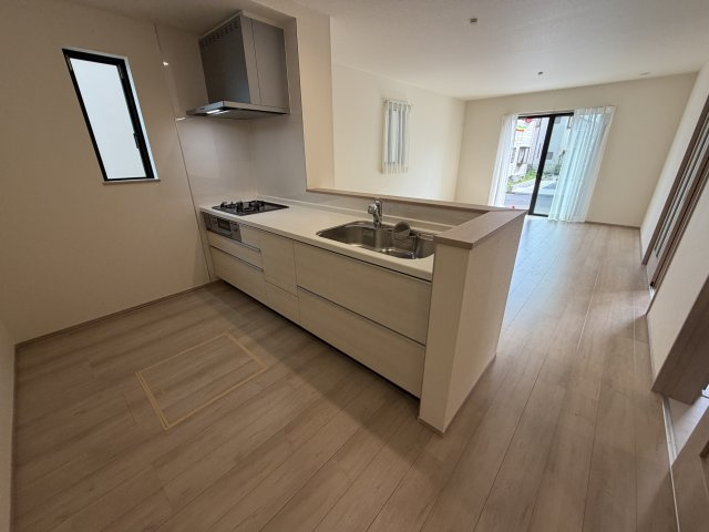 《仲介手数料無料》川越市砂新田５丁目30-8新築一戸建てハートフルタウンのキッチン