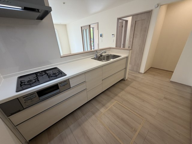 《仲介手数料無料》川越市砂新田５丁目30-8新築一戸建てハートフルタウンのキッチン