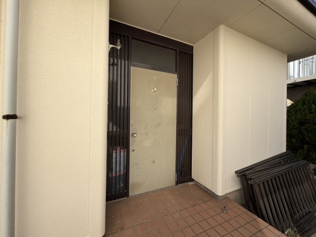【玄関】 | 毛利台2丁目店舗