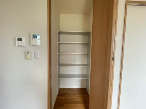 フォレナミユキ　A棟の収納|※同タイプの部屋写真です