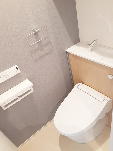 大和市福田のアパートのトイレ