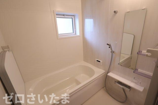 《仲介手数料無料》川越市仙波町４丁目25-51新築一戸建てブルーミングガーデンの浴室