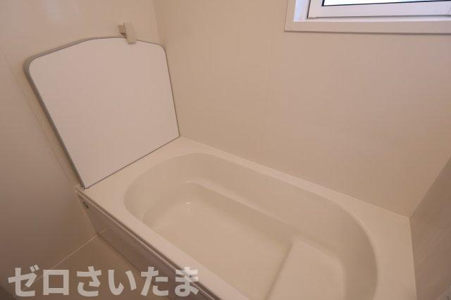 《仲介手数料無料》川越市仙波町４丁目25-51新築一戸建てブルーミングガーデンの浴室