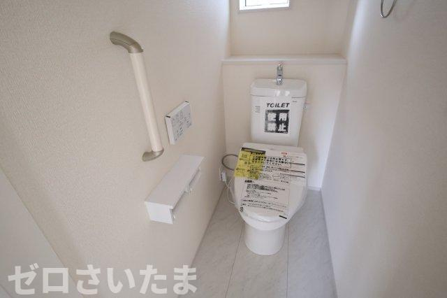 《仲介手数料無料》川越市仙波町４丁目25-51新築一戸建てブルーミングガーデンのトイレ|2階