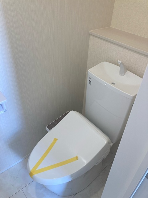 仲介手数料無料）一宮市森本五丁目１号棟のトイレ|コンパクトで使いやすいトイレです