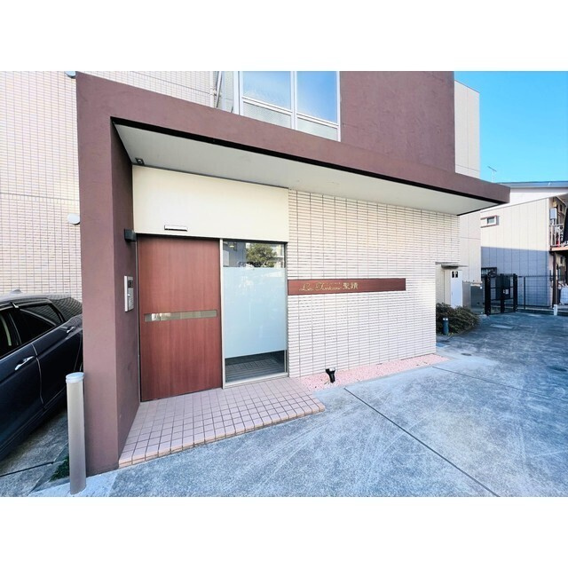Ｌｅｓ．ｆｏｎｔａｉｎｅ聖蹟のエントランス
