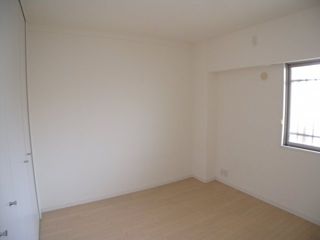 willDO西明石の洋室