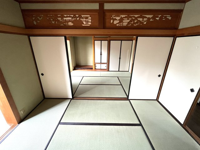 【和室】 | 仲介手数料無料！厚南小学校に通えるリフォーム済み中古住宅　宇部市西際波台 | 和室があると落ち着いた雰囲気になりますね