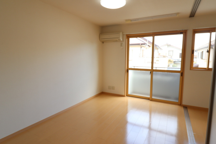 リビングタウン百合ヶ丘の居間・リビング