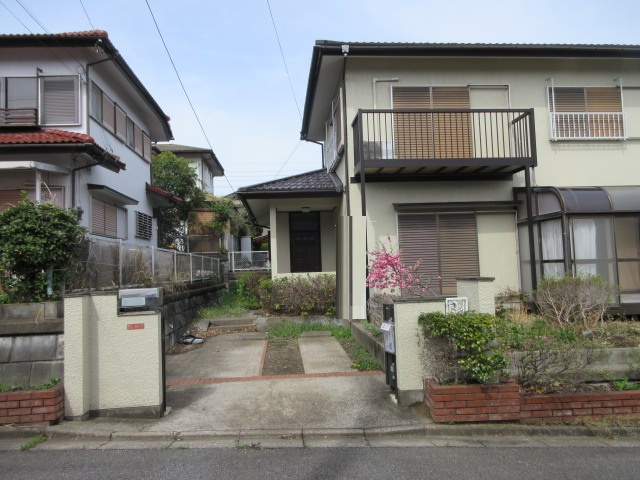 中古戸建　鳩山町楓ヶ丘3-15-5（期間限定現況販売）の外観