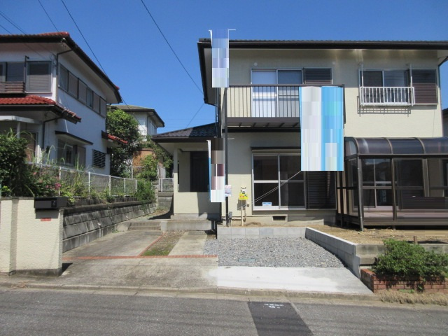 中古戸建　鳩山町楓ヶ丘3-15-5（リフォーム住宅）の駐車場