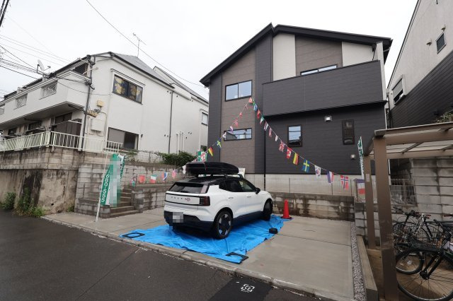 《仲介手数料無料》川越市田町19-8新築一戸建てLIGAREの外観|撮影日 2026年7月5日 15:30 雨