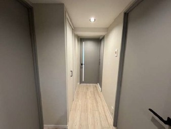 越谷ファミリータウンD棟の玄関