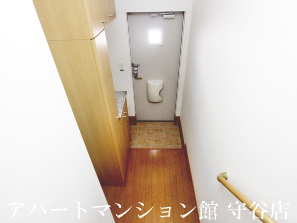 さくらヒルズ霞台　壱番館の玄関