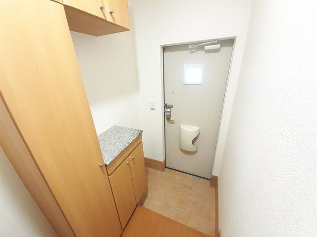 さくらヒルズ霞台　壱番館の玄関