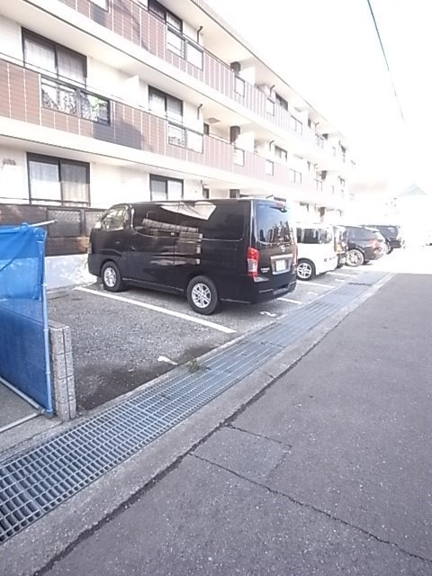 エル南武庫之荘の駐車場|駐車場があります