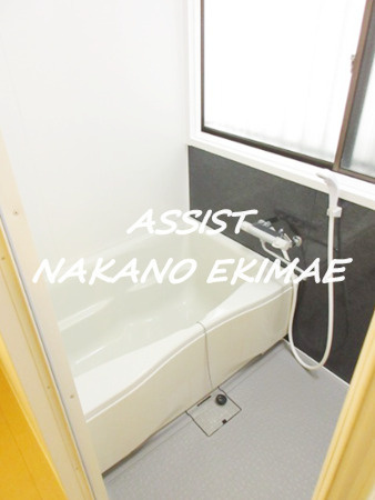 高円寺北3丁目37戸建の浴室