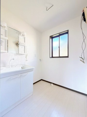 【独立洗面台】 | 高崎市下室田町　中古住宅