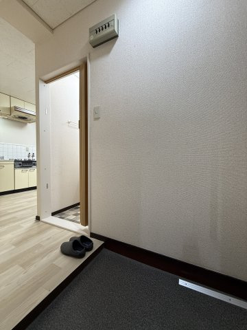 第三大朋マンションの玄関
