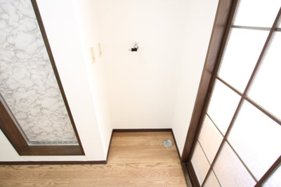 【設備】 | チェリーハイム | 室内洗濯機置場