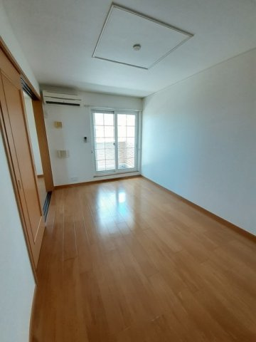 レインボーキャッスル山際ⅡＢの居間・リビング