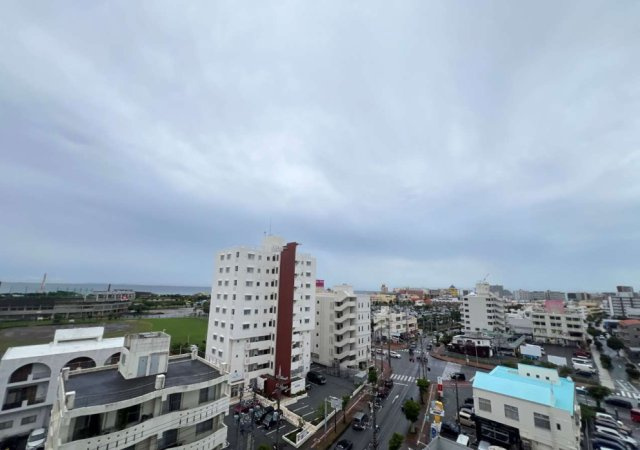 ワイズエステムコート北谷美浜センタータワー