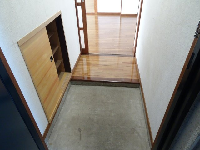 スプレッドランドの玄関