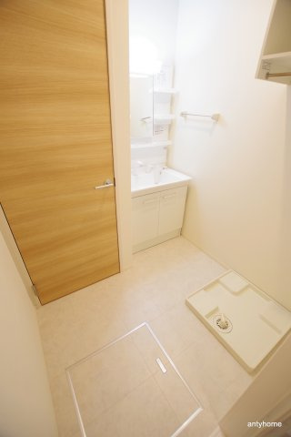 グリーンサイド野田 仲介手数料無料の洗面所