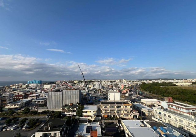 プレサンスロジェ嘉手納レーヴ