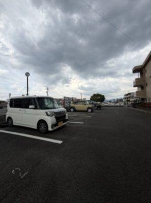【駐車場】 | グローイングコート