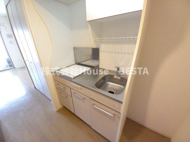 SERENiTE三宮のキッチン