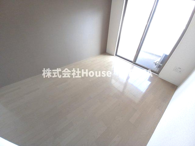 SERENiTE三宮の寝室