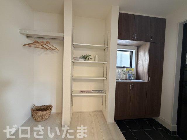 《仲介手数料無料》川越市大字寺尾88-2新築一戸建てリーブルガーデンの玄関