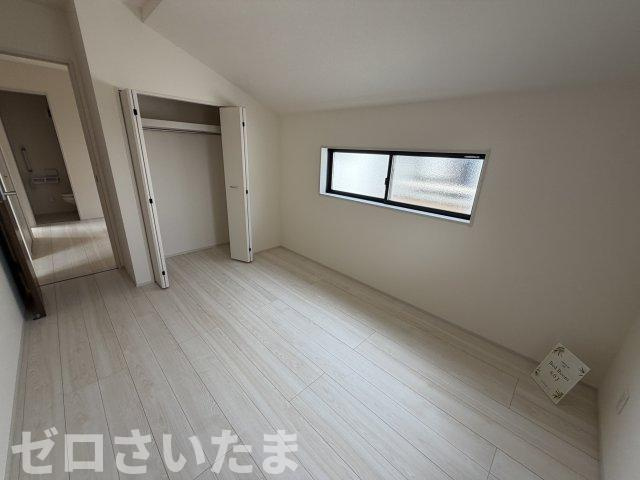 《仲介手数料無料》川越市大字寺尾88-2新築一戸建てリーブルガーデンの洋室|2階 6帖