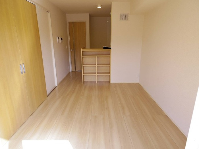 フローラ・ウィル Aの居間・リビング|リビング（エアコン・LED居室照明）