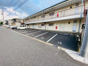 【駐車場】