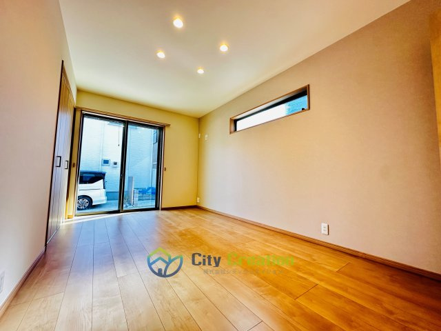 海老名市中新田4丁目の洋室