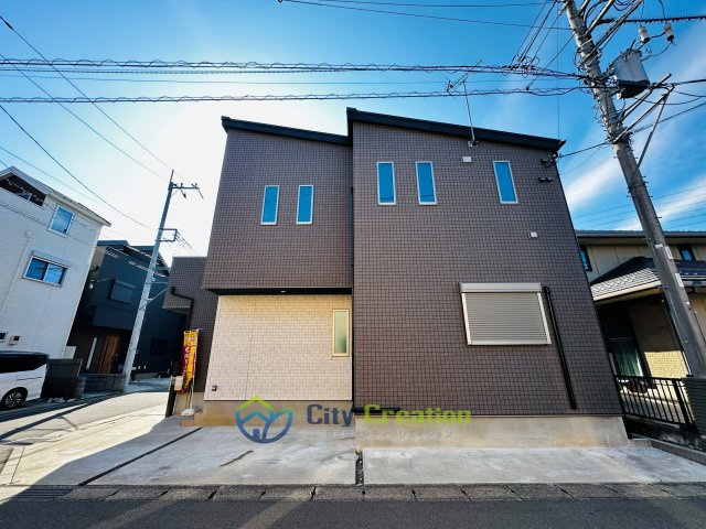 海老名市中新田4丁目の外観