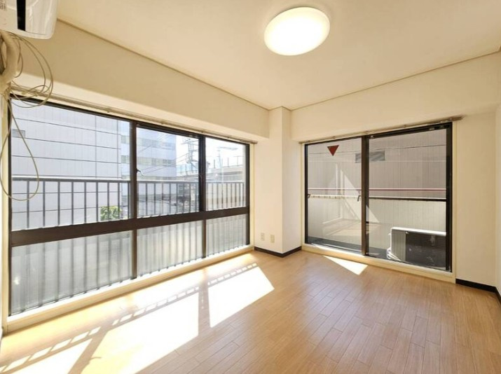 中銀音羽マンシオンの洋室