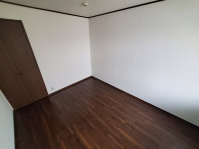 【洋室】 | グランハイム岡田A | きれいな洋室です