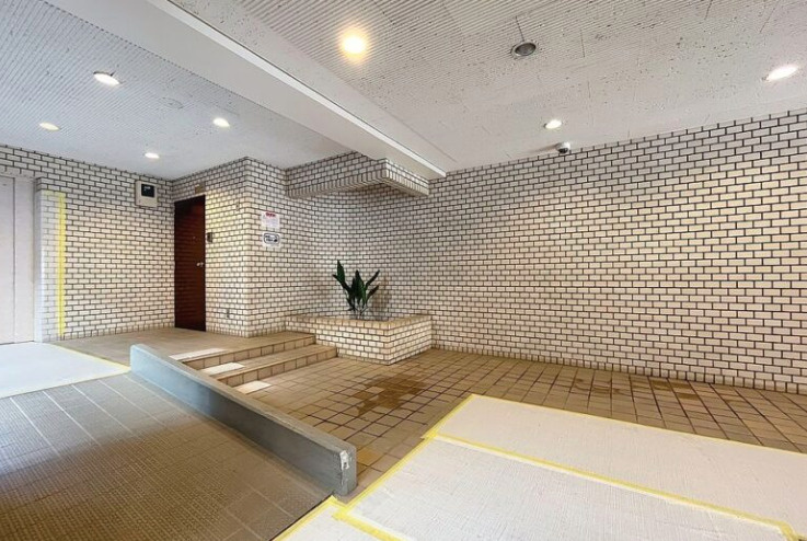 トーア 第２亀戸マンション　4階　角　部屋　リ　ノベーションのエントランス