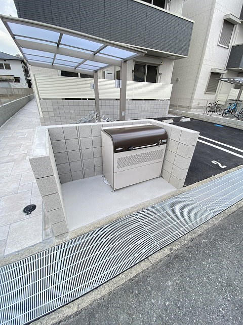 ヴェラ　ロホの外観