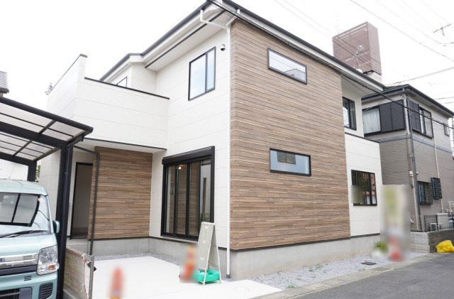 草加市旭町4丁目 新築分譲住宅